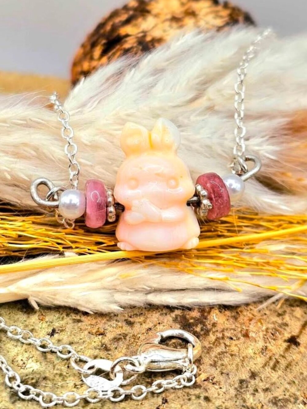 Nature Pink Conch Carve Rabbit Tourmaline Pendant Necklace